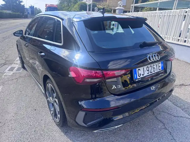 Audi A3 view 5