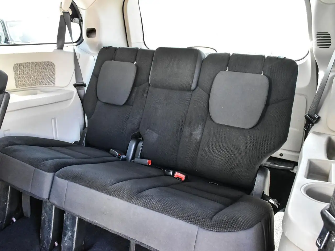 Dodge Grand Caravan снимка Dodge Grand Caravan