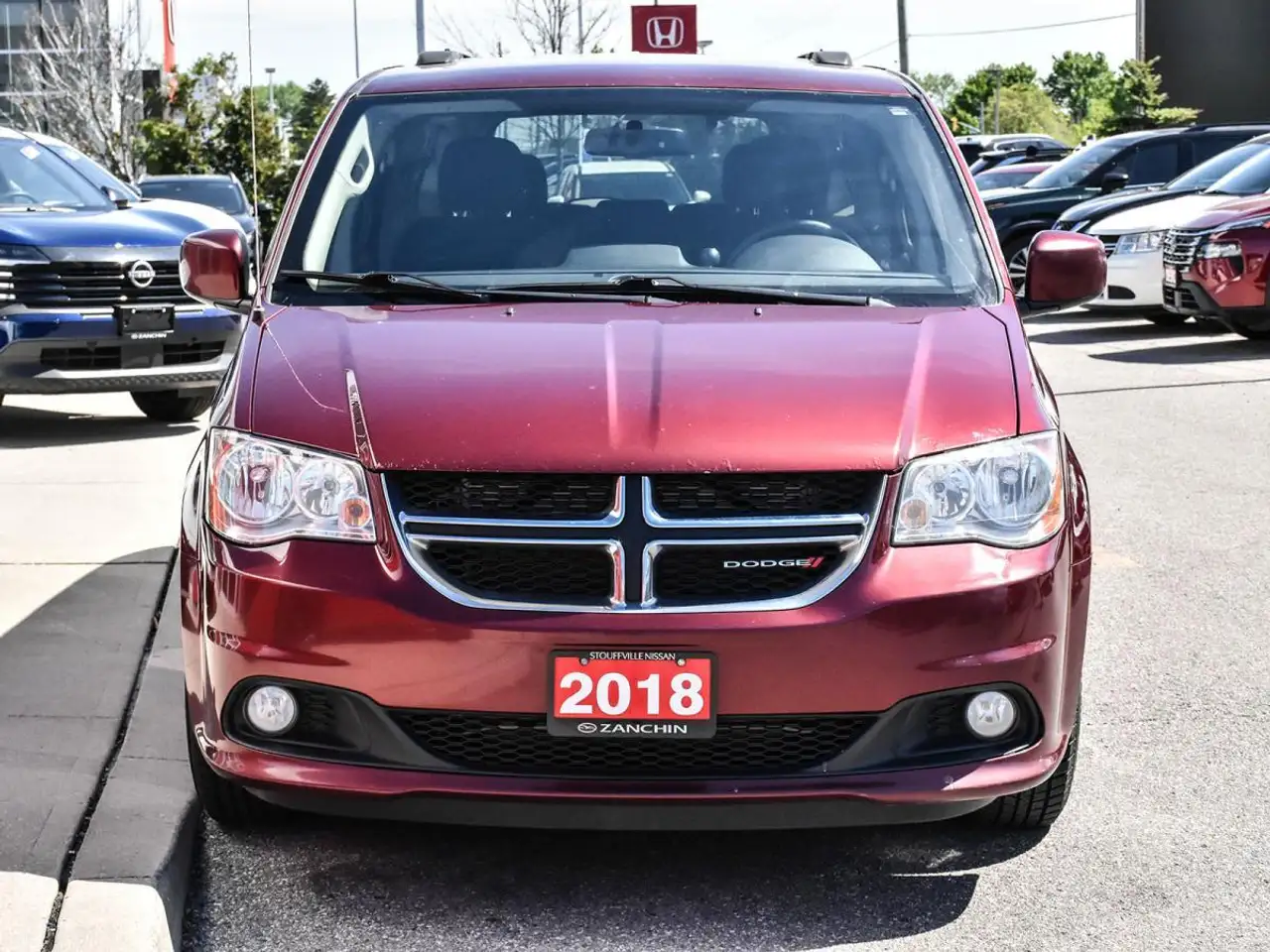 Dodge Grand Caravan снимка Dodge Grand Caravan