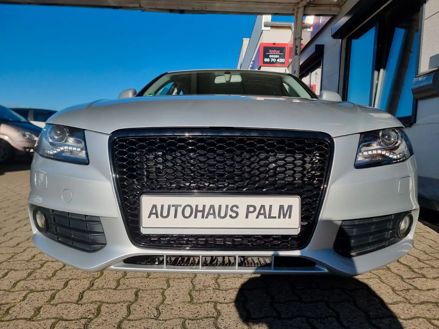 Audi A4 1.8 TFSI Ambition/Steurkette Neu/8x Bereift/ Silber - 2