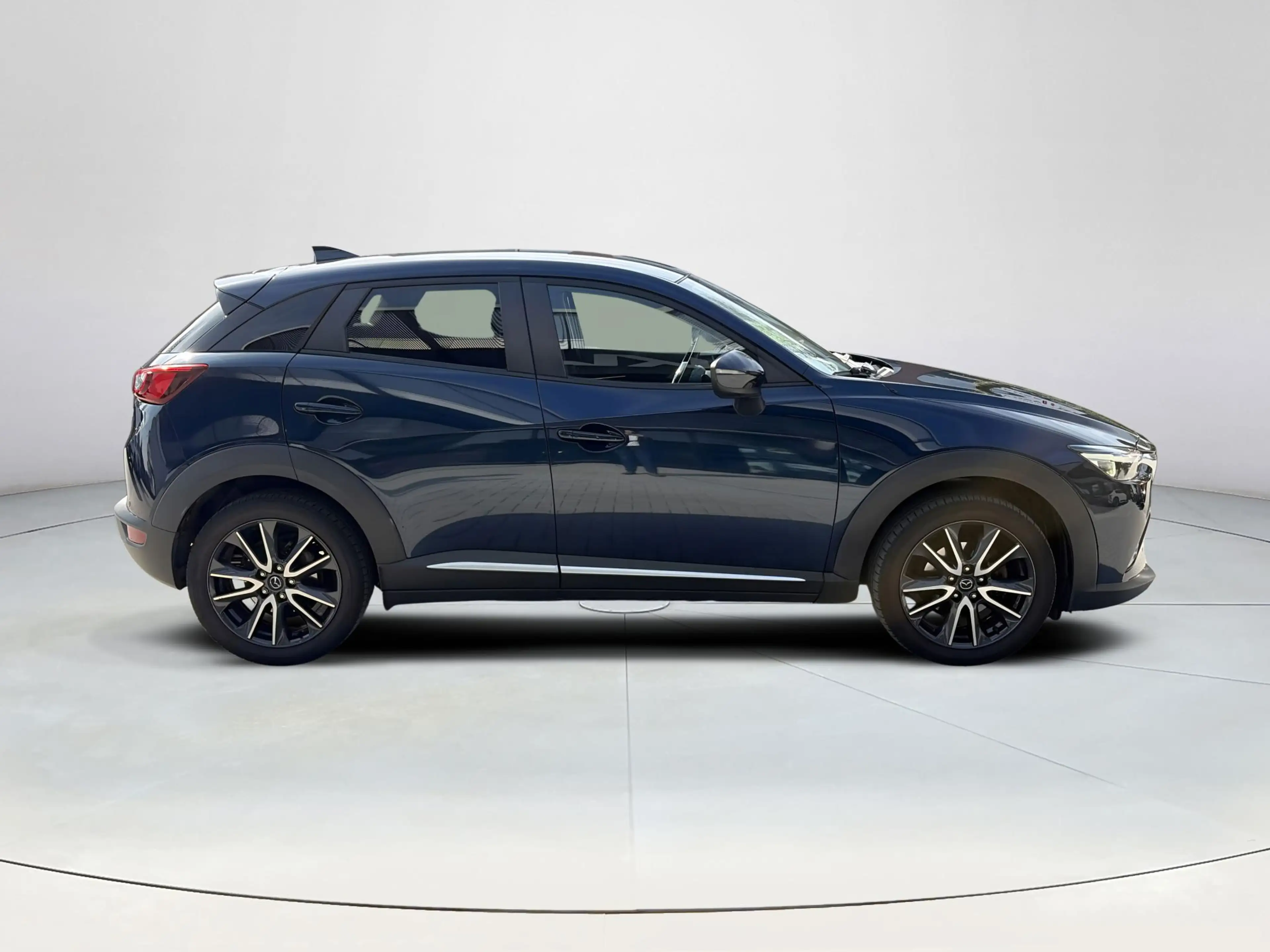 Mazda CX-3 2.0 SkyActiv-G 120 GT-M — photo 6