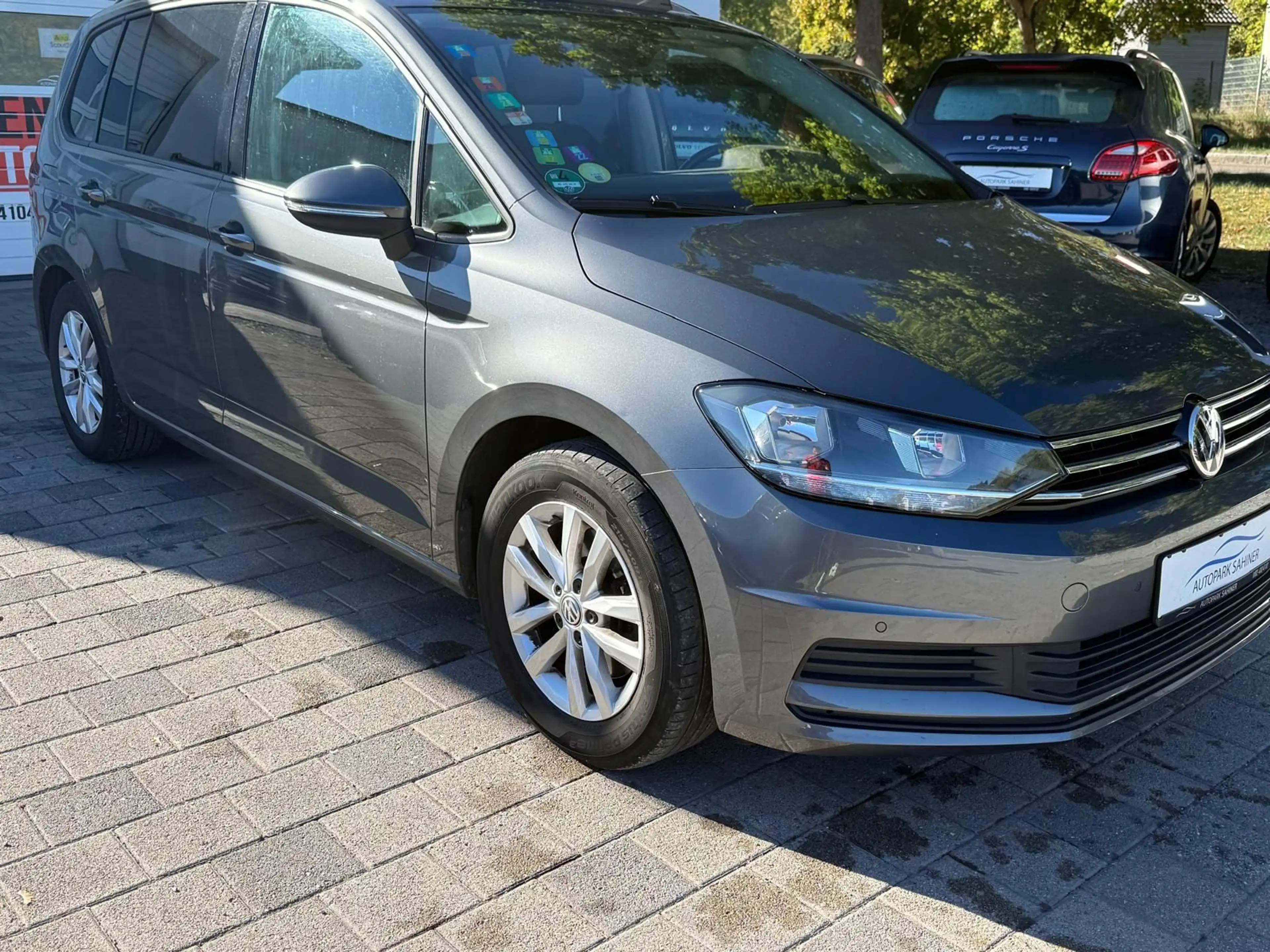 Volkswagen Touran Comfortline — photo 8