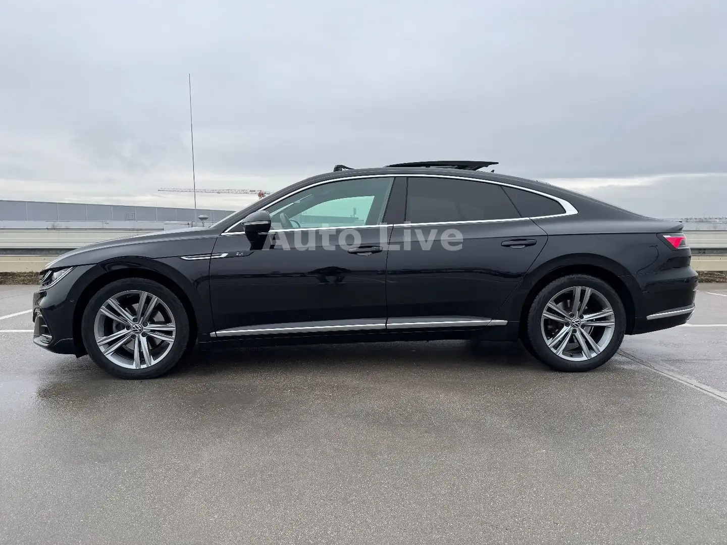 Volkswagen Arteon 2.0 TSI DSG*R LINE*PANO*IQ*VIRT*KAMER*AHK Schwarz - 2