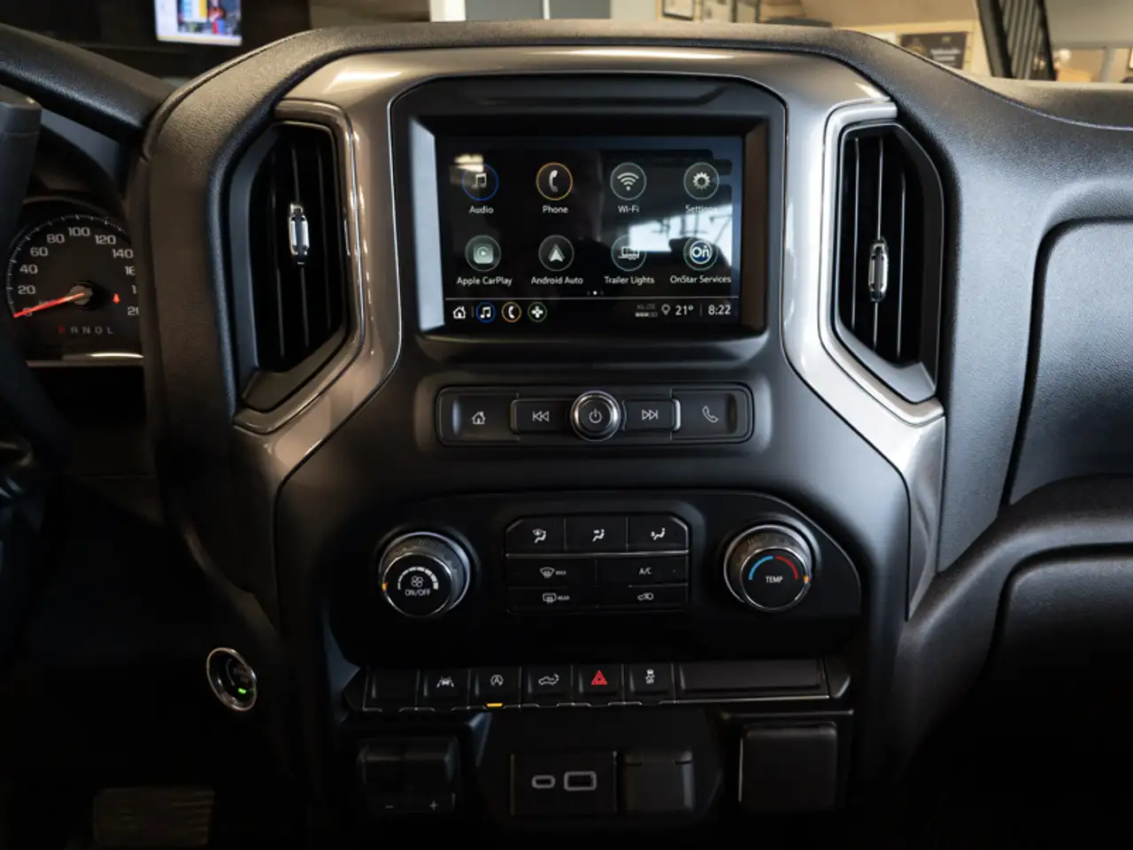 Chevrolet Silverado 1500 снимка Chevrolet Silverado 1500