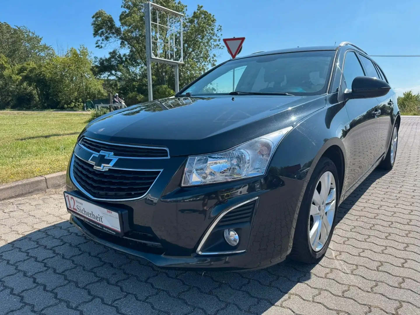 Chevrolet Cruze Station Wagon LTZ Zwart - 1