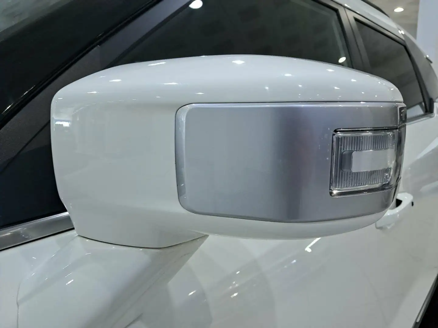 SsangYong Torres G15 Life Grijs - 2