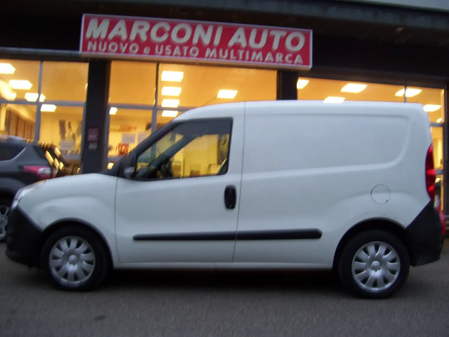 Opel Combo 1.4 EcoM 120cv L1H1 Bianco - 2