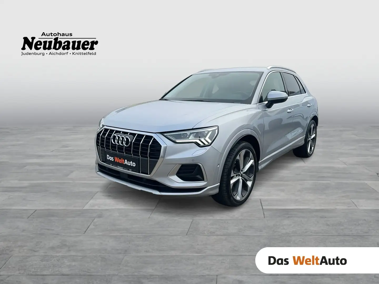 Audi Q3 40 TFSI quattro advanced exterieur Silber - 1