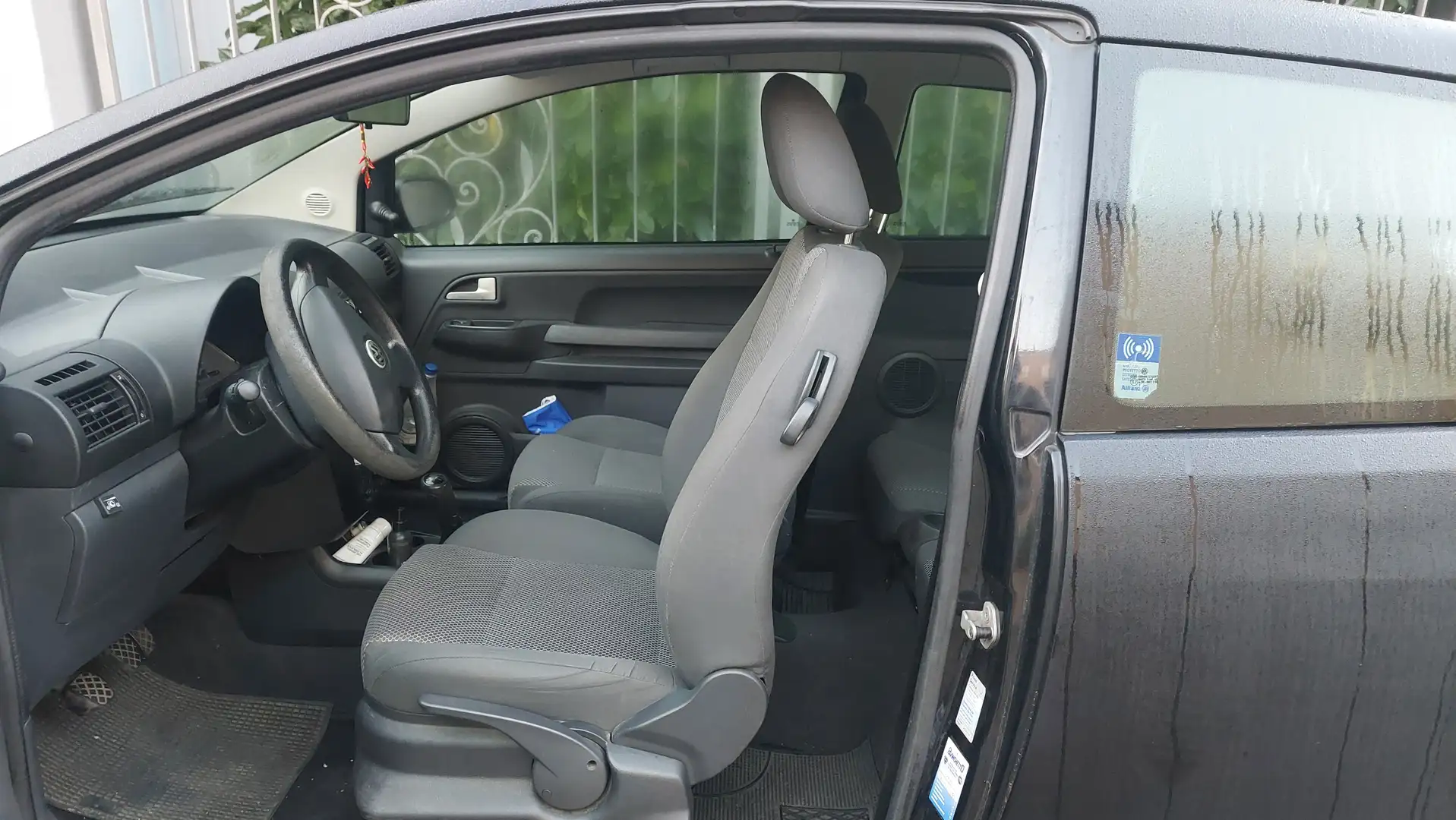 Volkswagen Fox Fox 1.2 Easy clima Nero - 1