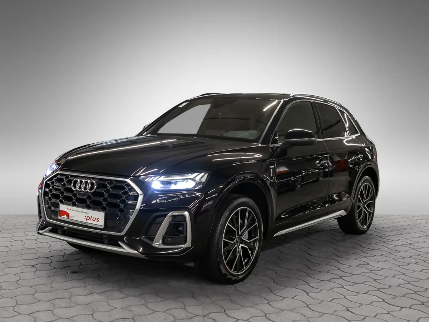 Audi Q5 55 TFSI e qu S line AHK Matrix Pano HeadUp Schwarz - 2