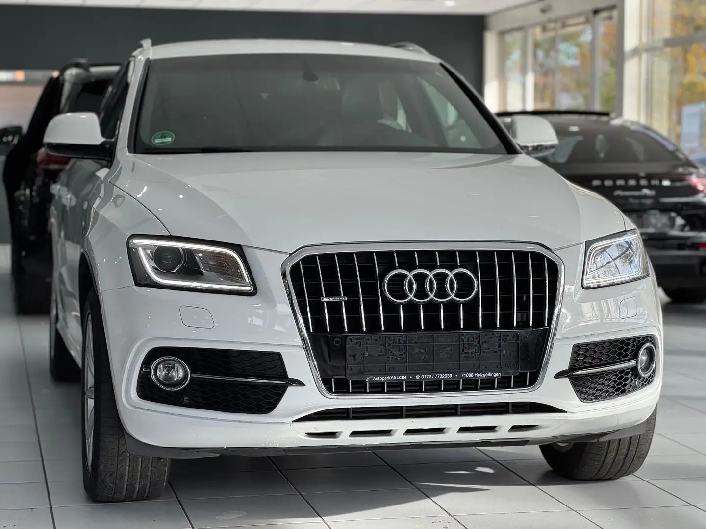 Audi Q5 2.0TFSI Qu. *S-LINE+*R-CAM*LEDER*KEY*XEN/LED* Weiß - 2