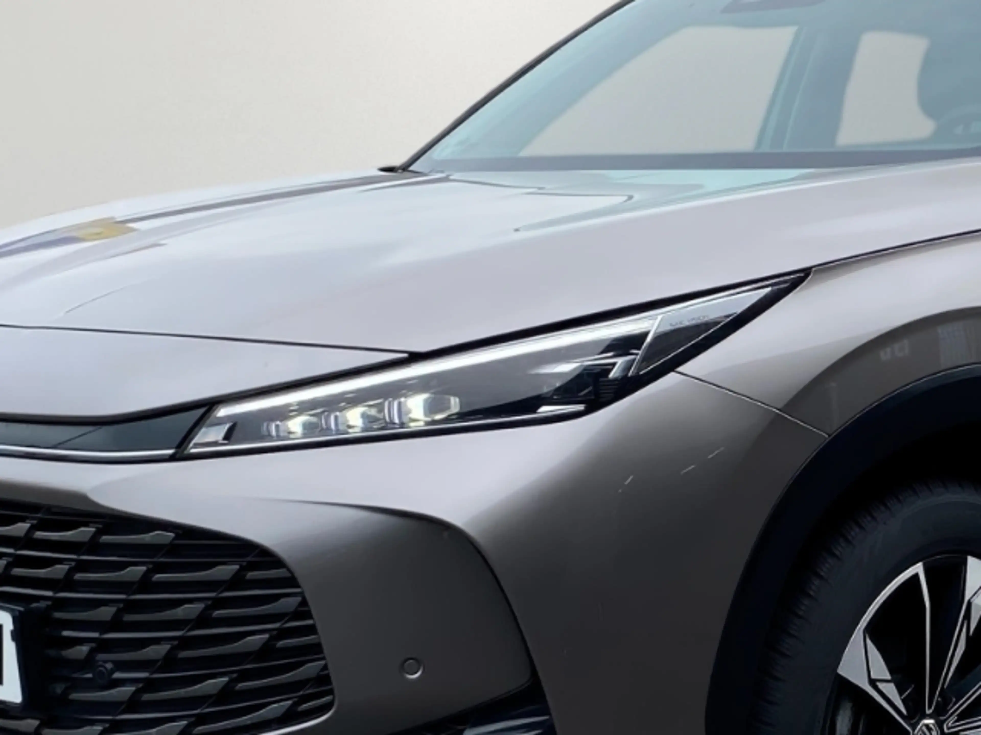 MG HS Luxury Navi+Sitzheizung+Rückfahrkamera+Apple CarPl — photo 5