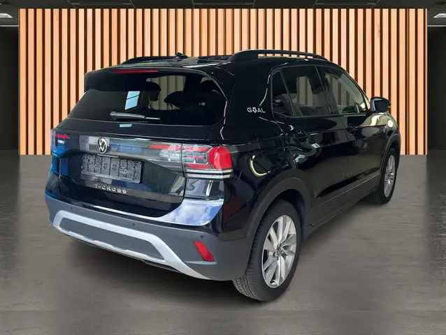 Volkswagen T-Cross view 19