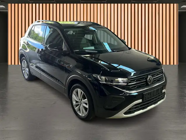 Volkswagen T-Cross view 15