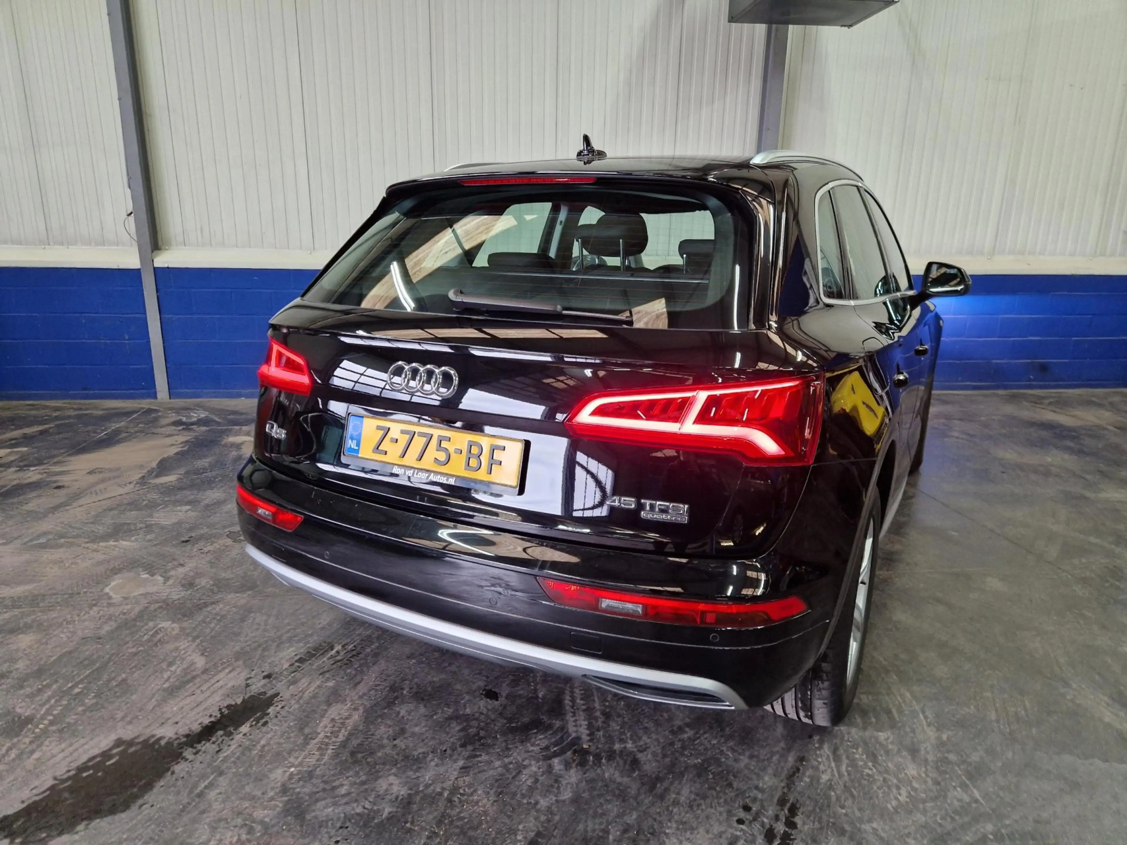 Audi Q5 45 TFSI quattro — photo 3