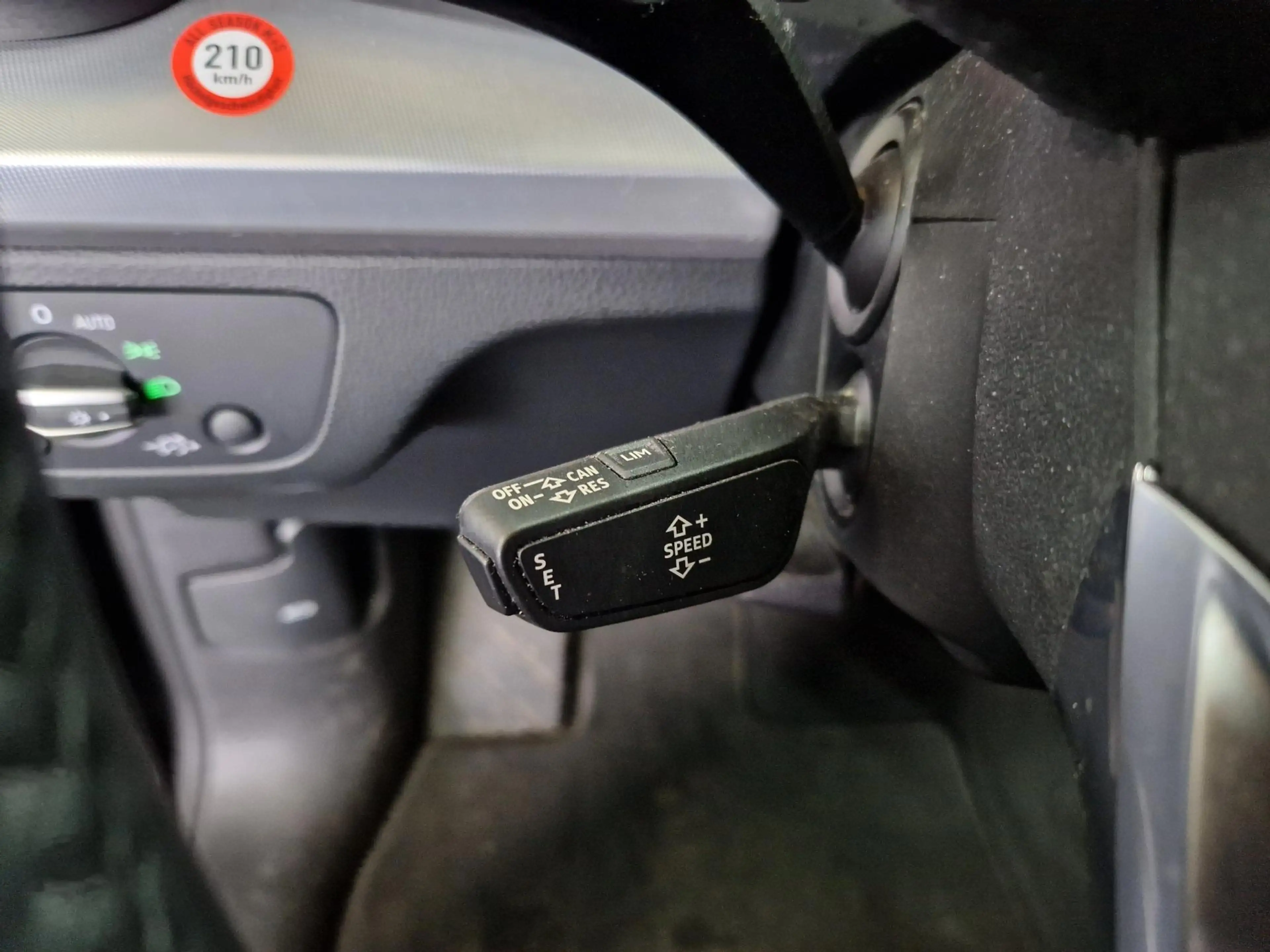 Audi Q5 45 TFSI quattro — photo 11