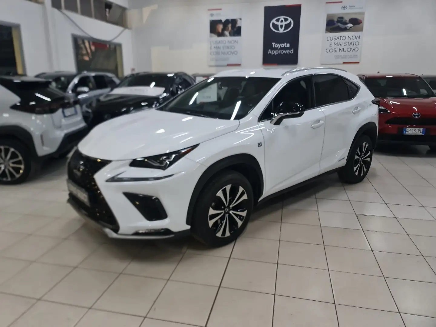 Lexus NX 300h NX Hybrid 4WD F-SPORT Blanc - 2