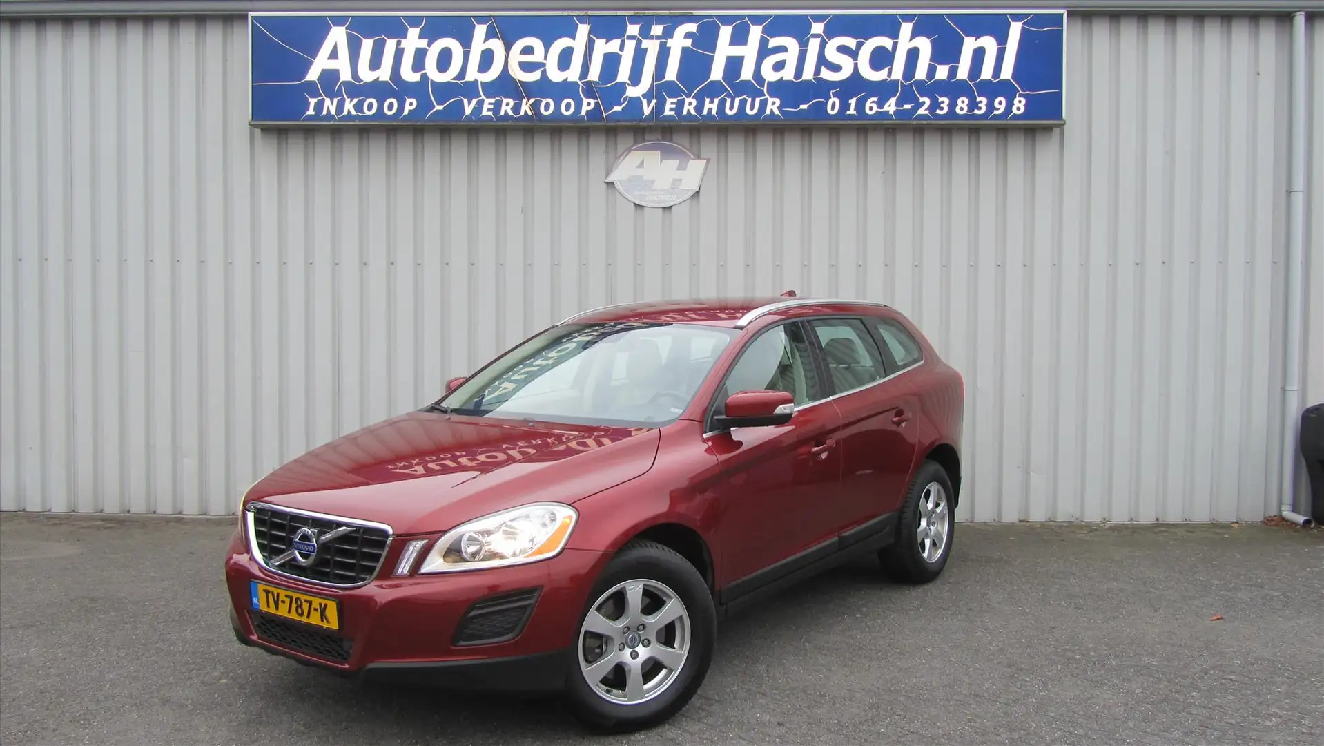 Volvo XC60 2.0i AUTOMAAT Rojo - 2
