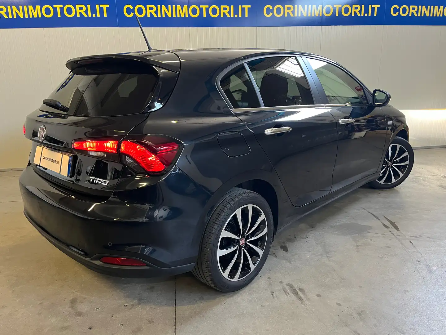 Fiat Tipo 5p 1.4 Lounge 95cv my20 Blu/Azzurro - 2