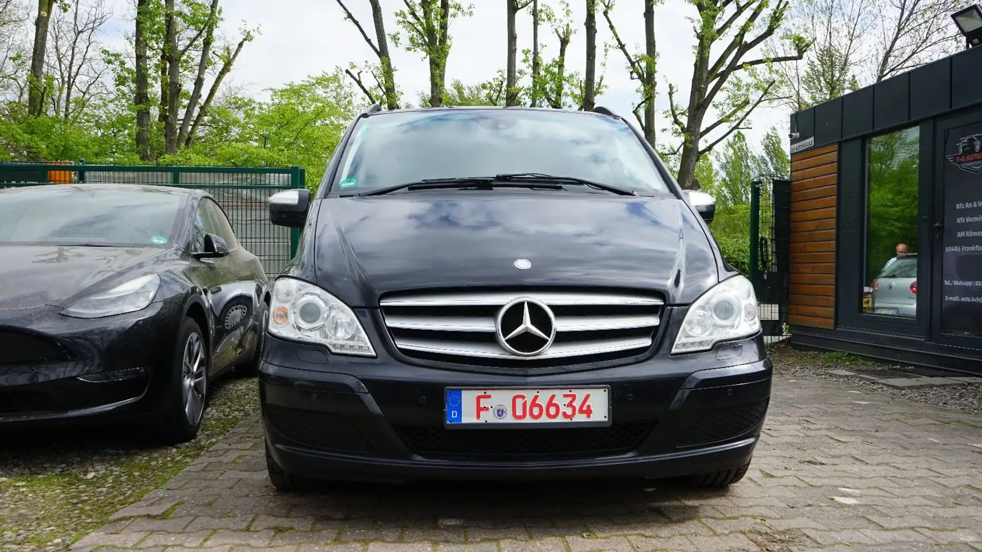 Mercedes-Benz Viano 3.0 CDI Trend Edition lang Чорний - 2
