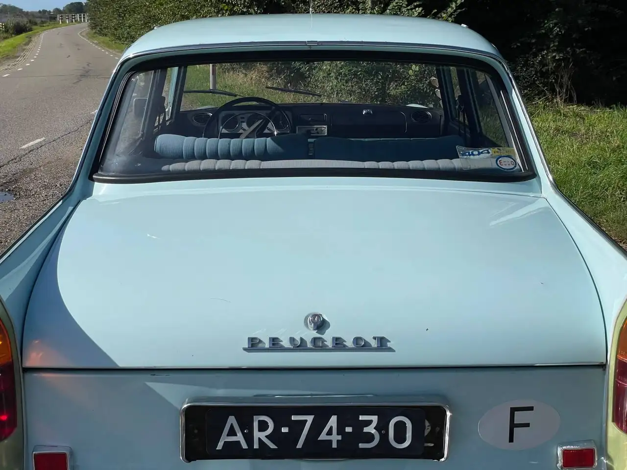 Peugeot 404, foto 8