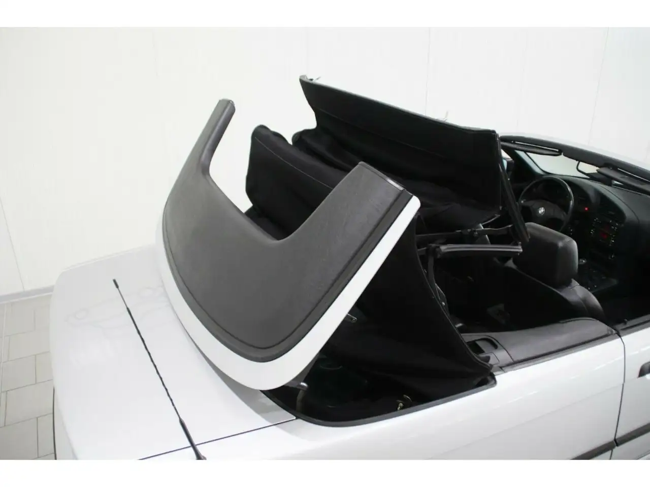 BMW 318 i Cabrio Exclusiv Edition*Klima*Original*, foto 10