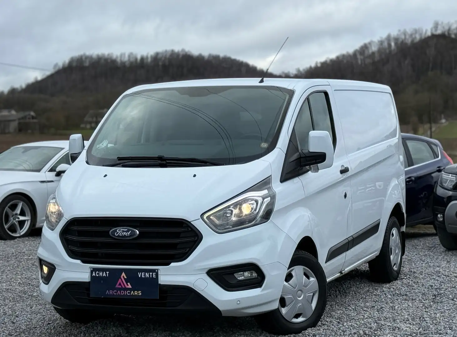 Ford Transit Custom CRUISE CONTROL - CAR PLAY - 3 PLACES - TVAC Wit - 1