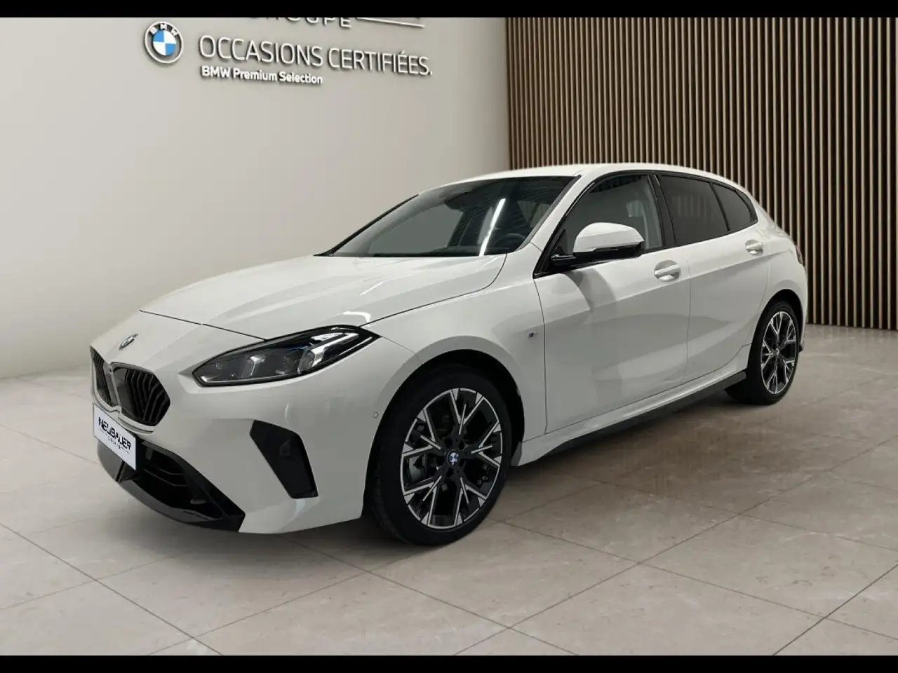 BMW 120