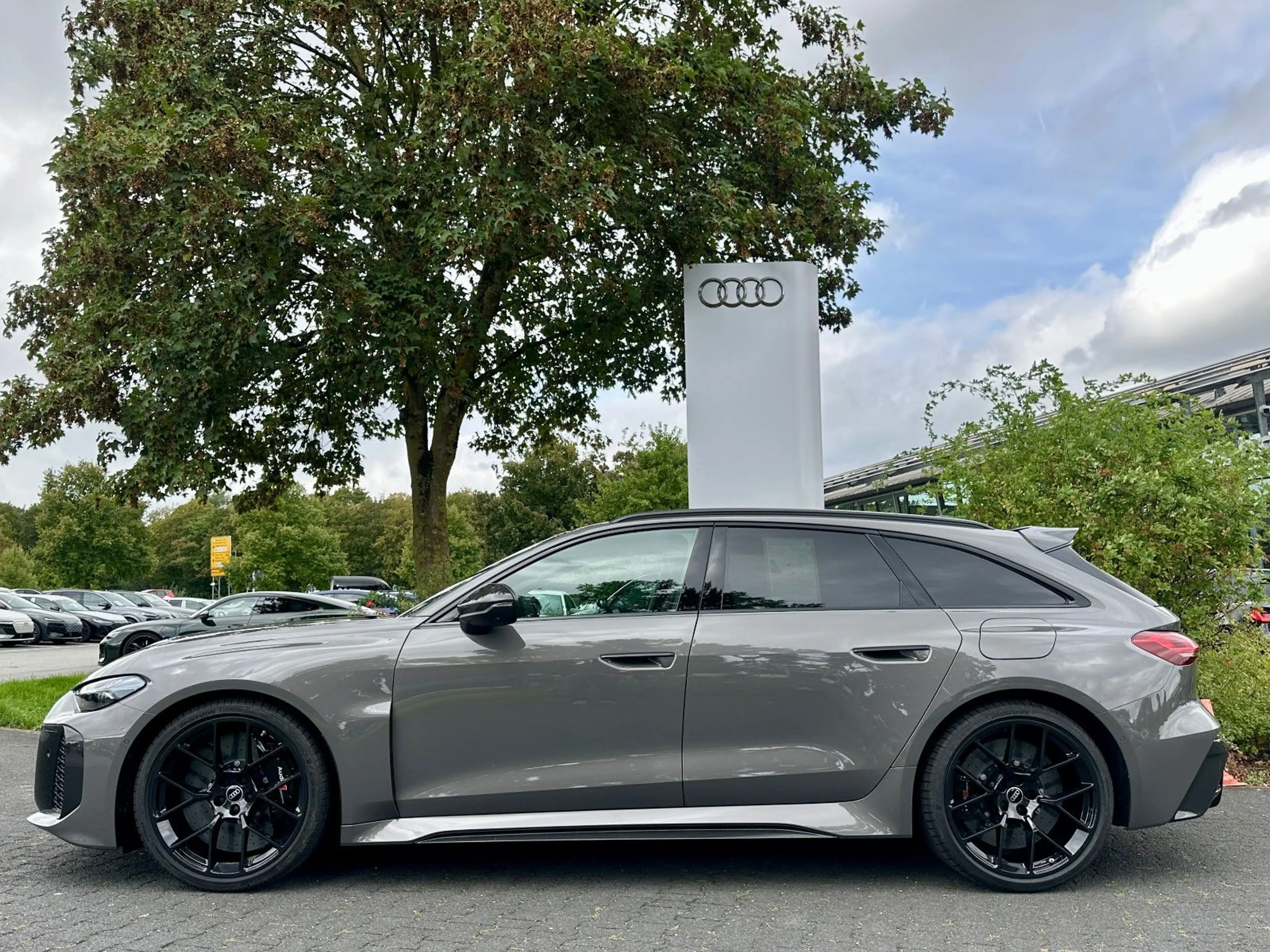 Audi RS5 AVANT ON STOCK FULL OPTIONS CARBON KERAMIK — photo 5