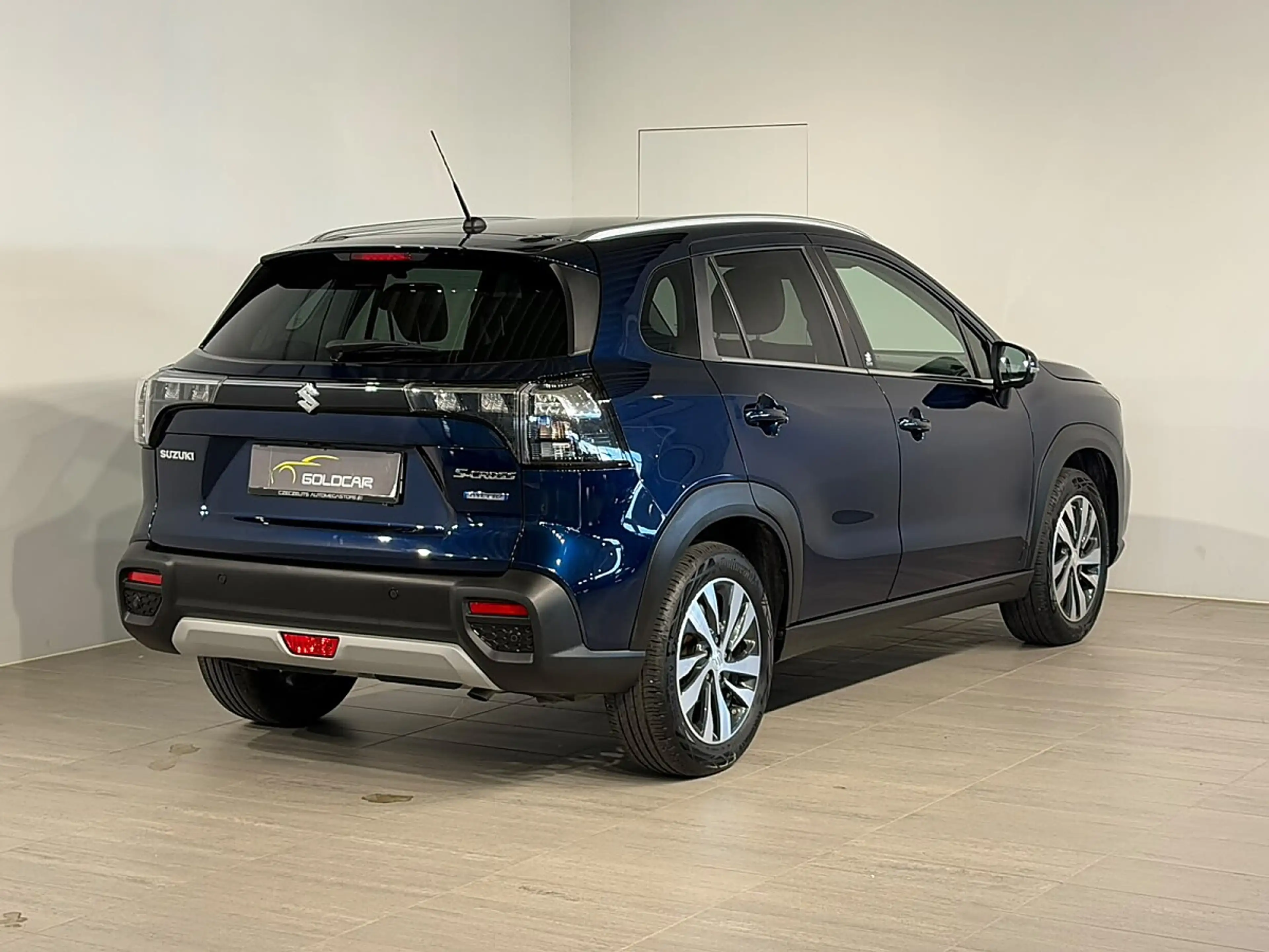 Suzuki S-Cross 1,4 GL+ DITC Hybrid ALLGRIP flash — photo 6