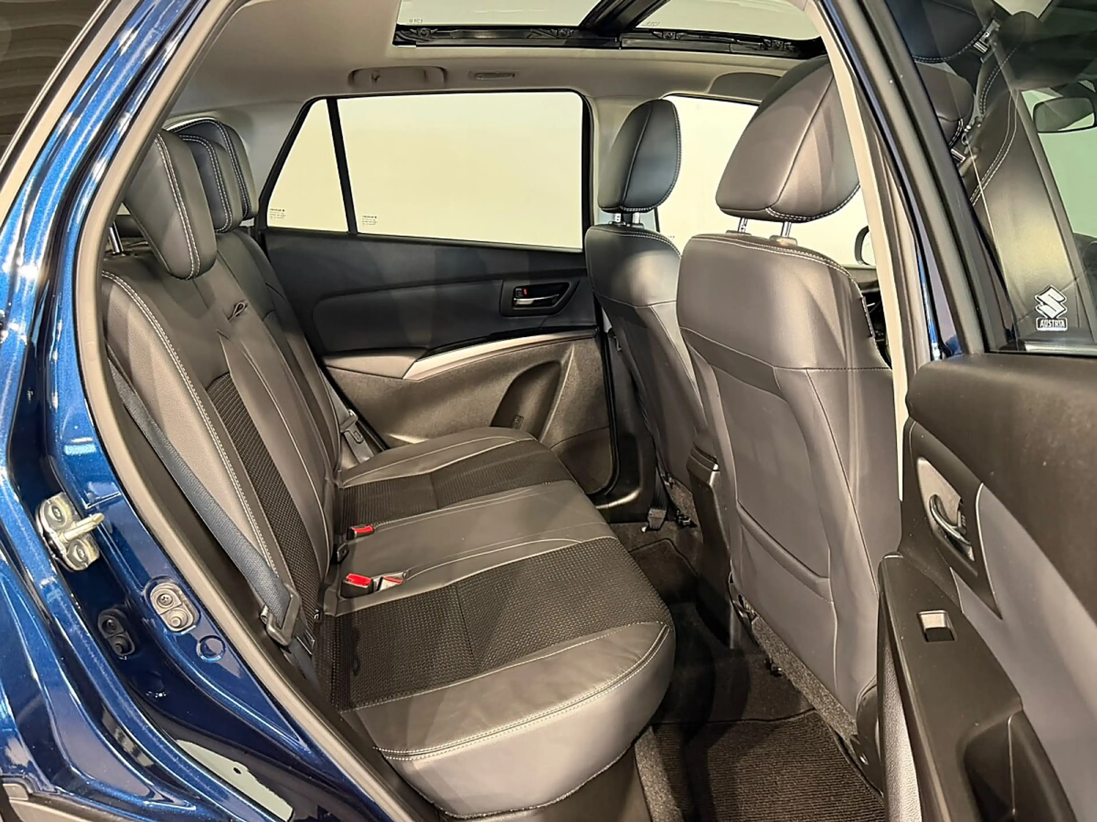 Suzuki S-Cross 1,4 GL+ DITC Hybrid ALLGRIP flash — photo 8