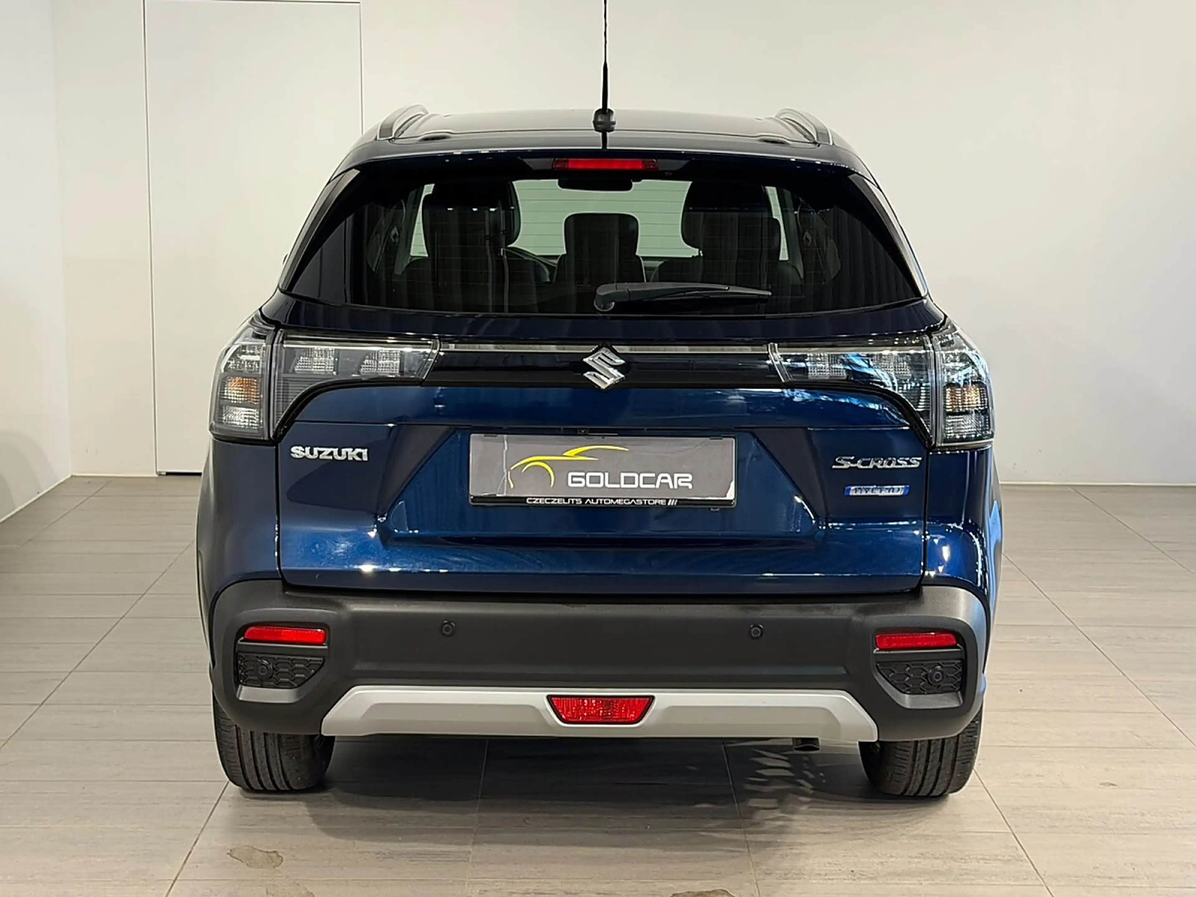 Suzuki S-Cross 1,4 GL+ DITC Hybrid ALLGRIP flash — photo 5