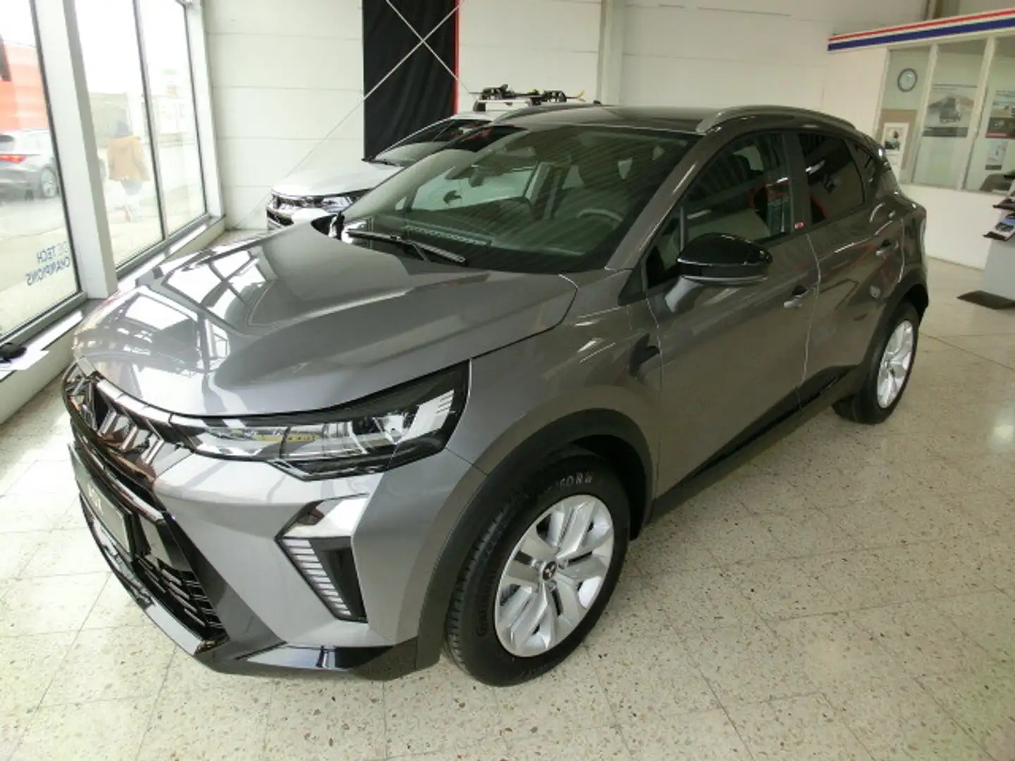 Mitsubishi ASX 1,0 MPI-T Invite Grau - 1