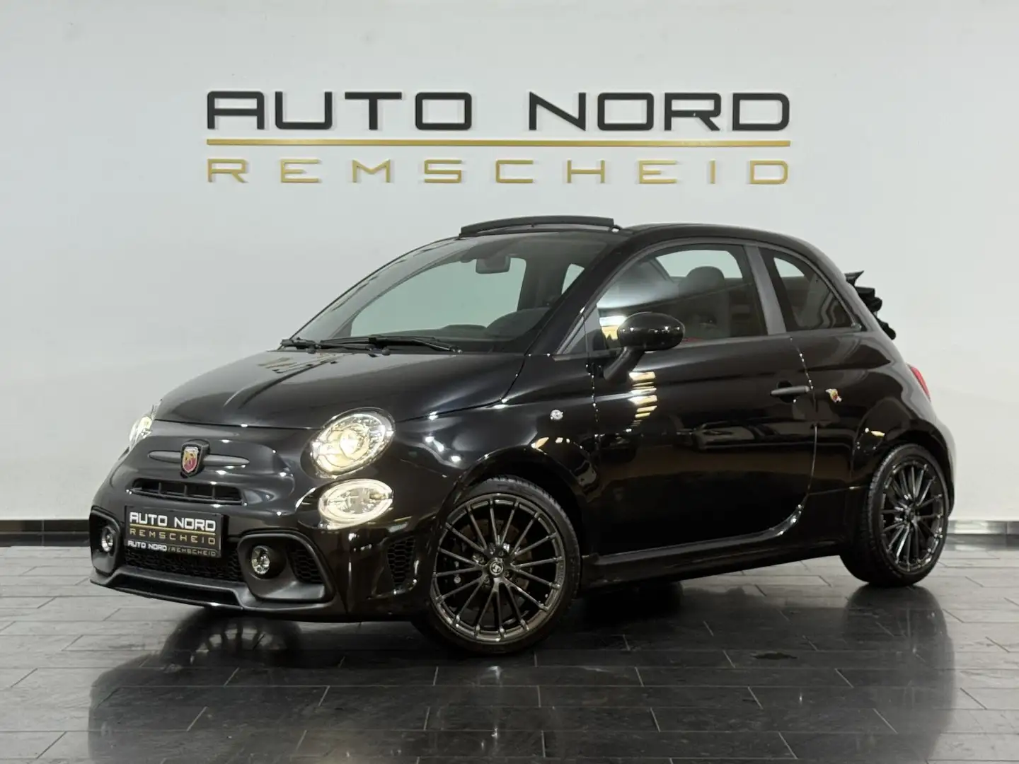 Abarth 695C Cabrio*Carbon*Schale*Beats*Black*1.Hand*DAB Schwarz - 1