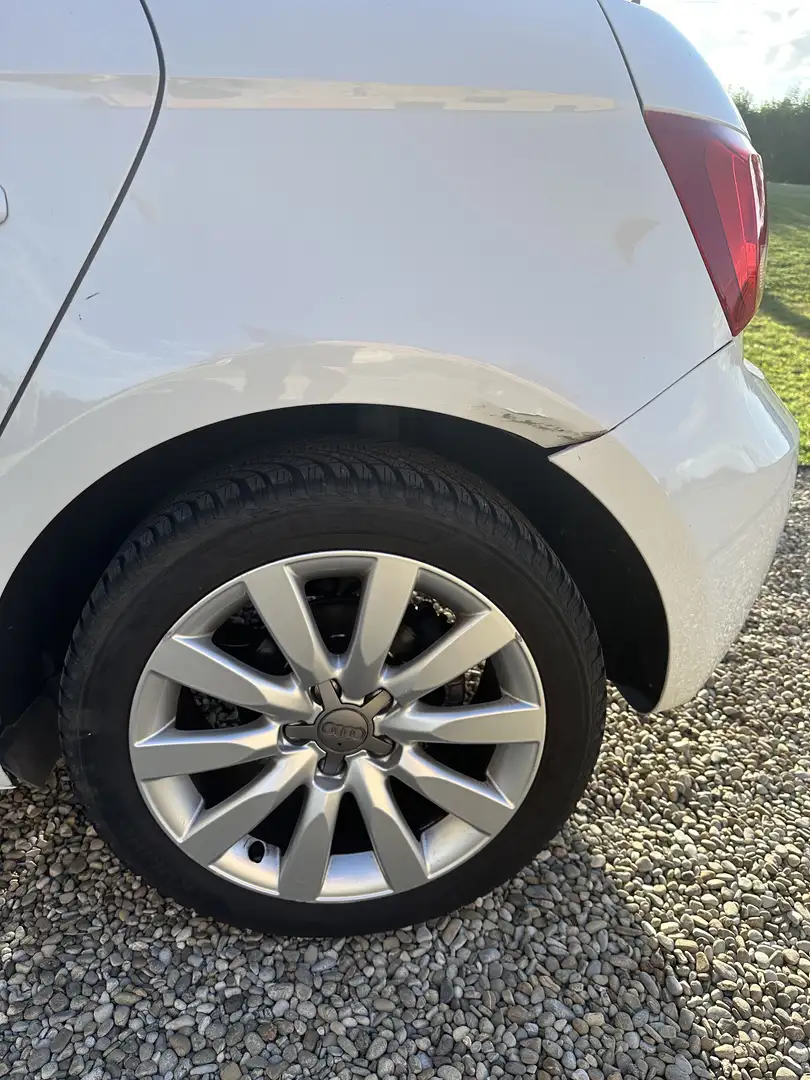 Audi A1 Sportback 1.6 tdi Admired s-tronic - 2
