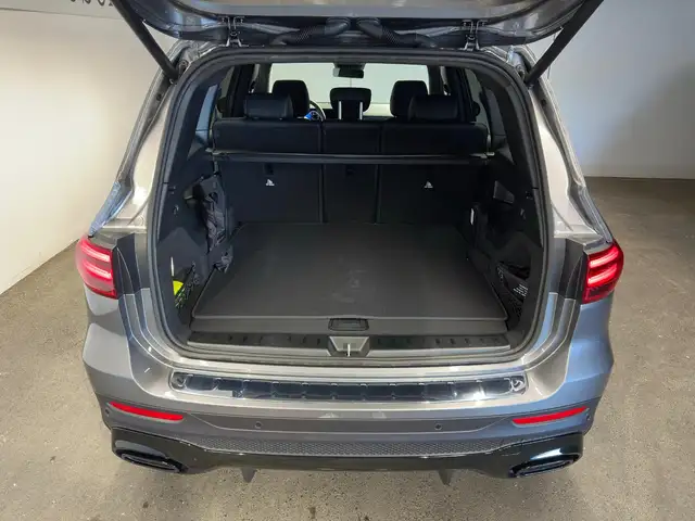 Mercedes-Benz GLB 200 d 4MATIC Österreich-Edition AMG Line Ansicht 12