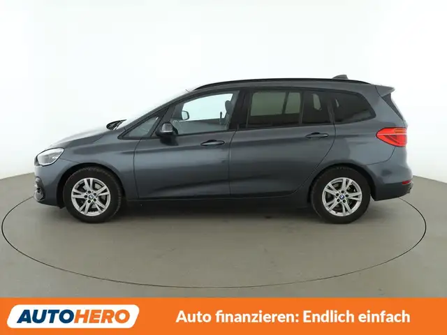 BMW 2 Series view 3