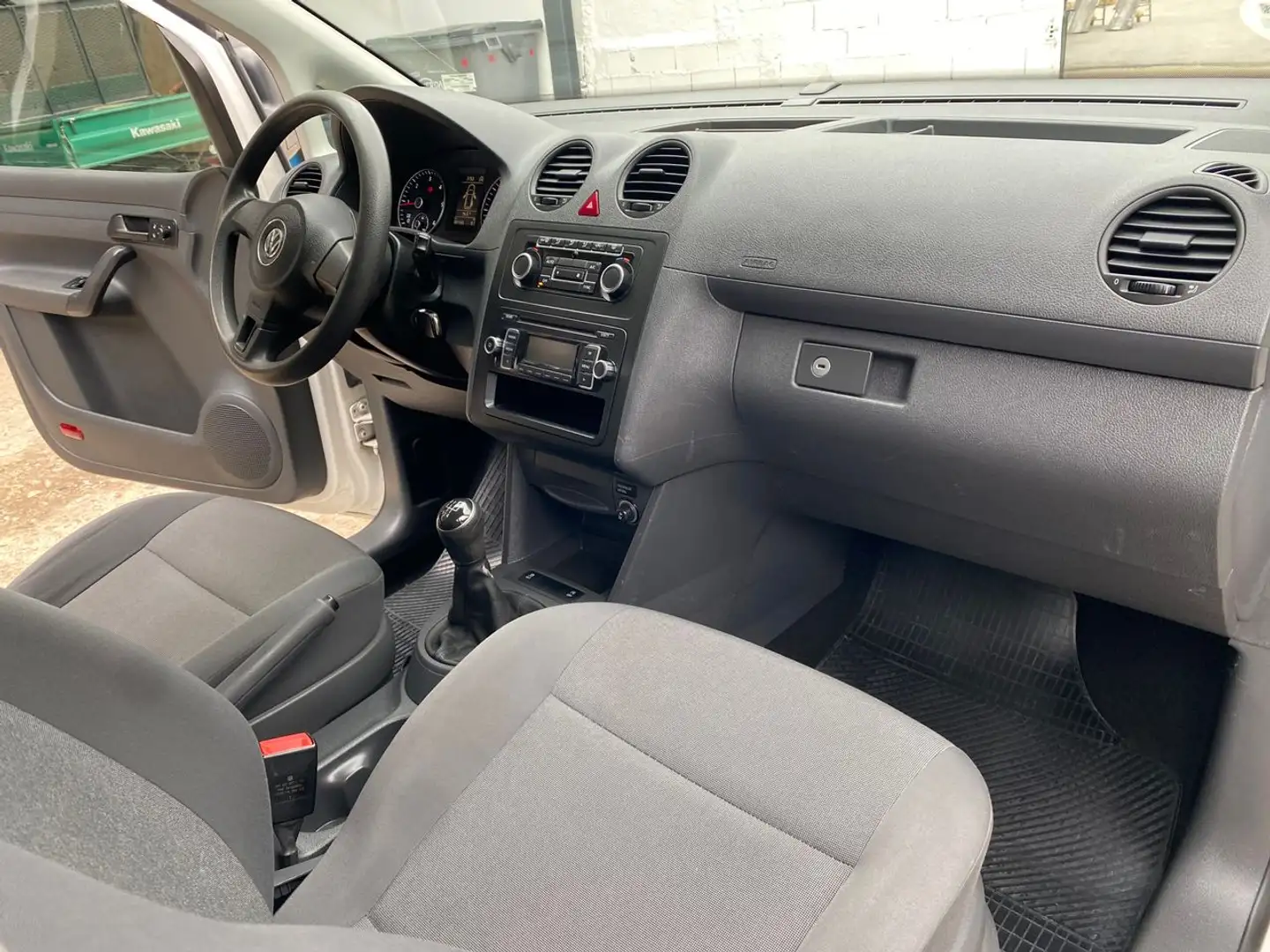 Volkswagen Caddy 1.6 tdi combi Blanco - 2