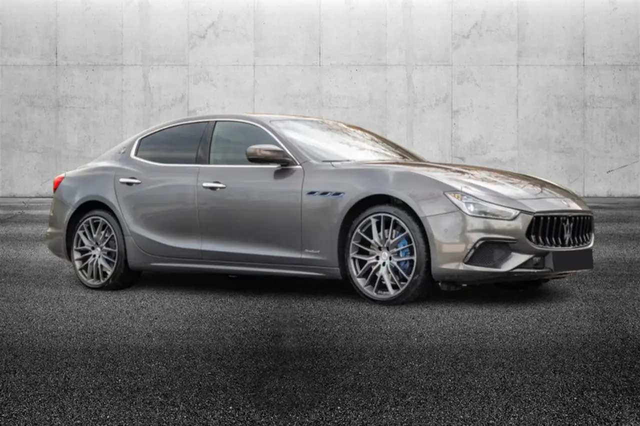 Maserati Ghibli 2021