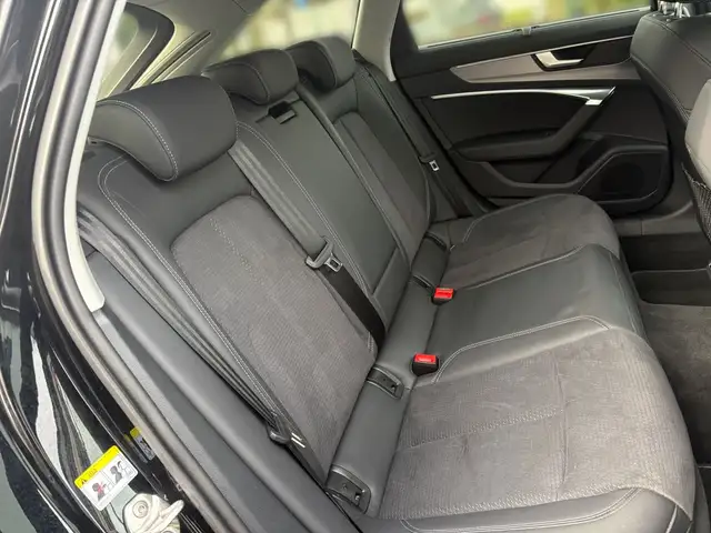 Audi S6 view 9