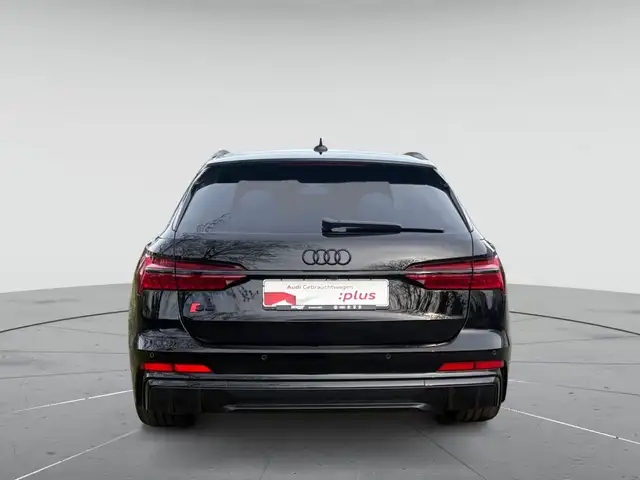 Audi S6 view 6