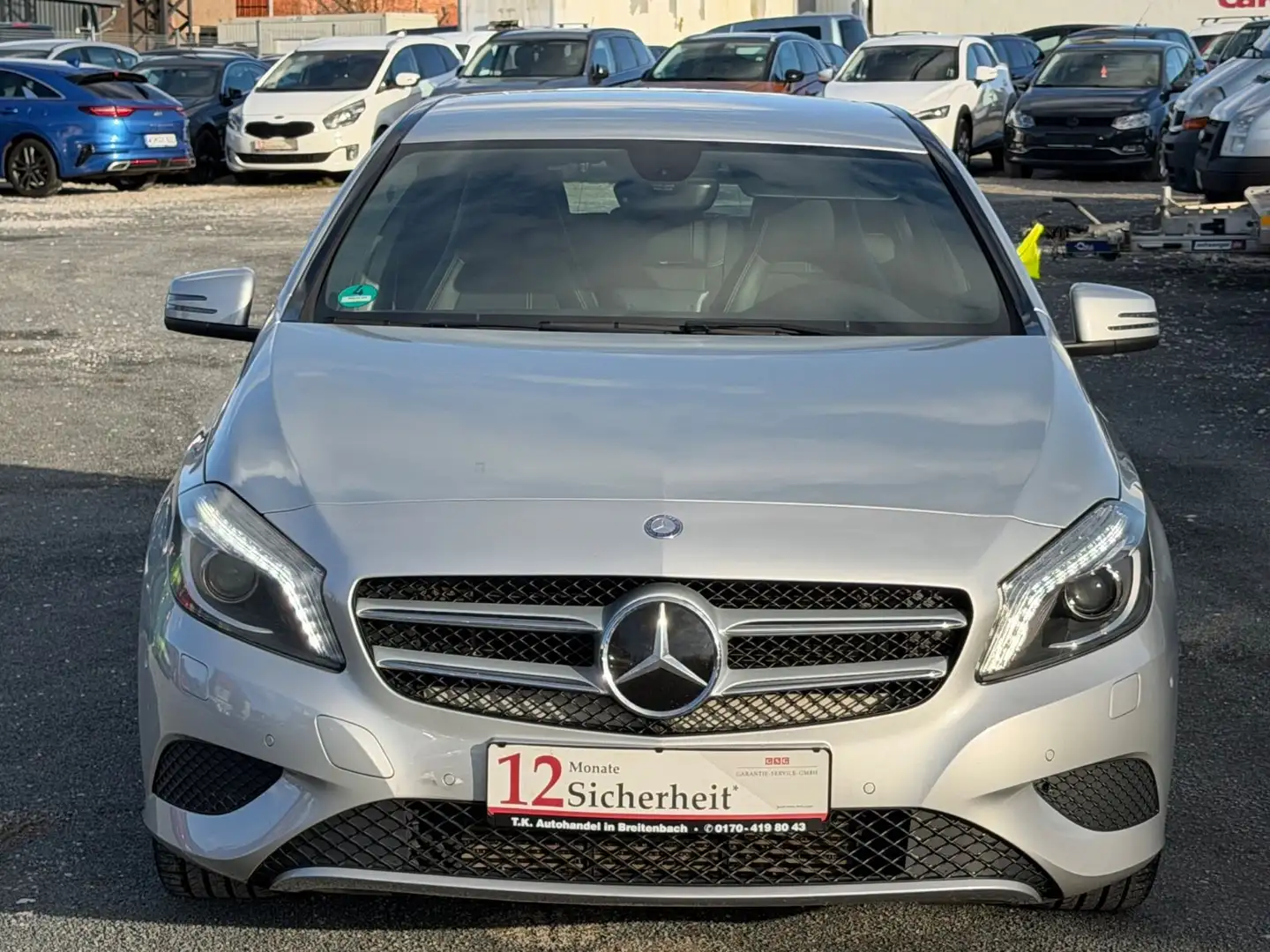 Mercedes-Benz A 200 BlueEfficiency/SHZ/NAVI/EURO 6 Silber - 2
