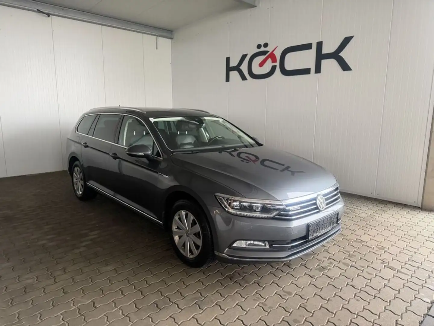 Volkswagen Passat Highline 4Motion Privatverkauf Grau - 1