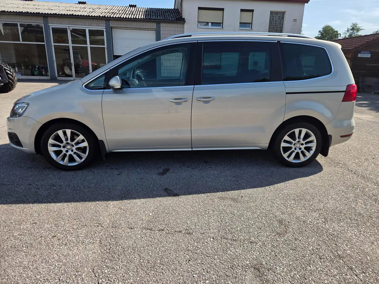 SEAT Alhambra Alhambra Style 2,0 TDI CR DPF DSG Style Silber - 2