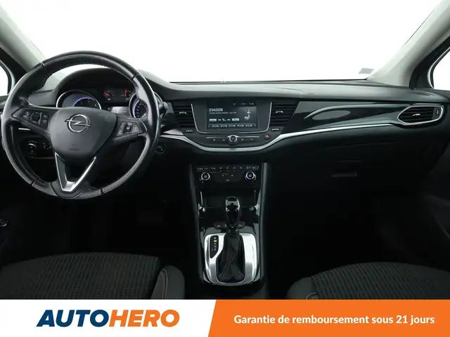Opel Astra view 12