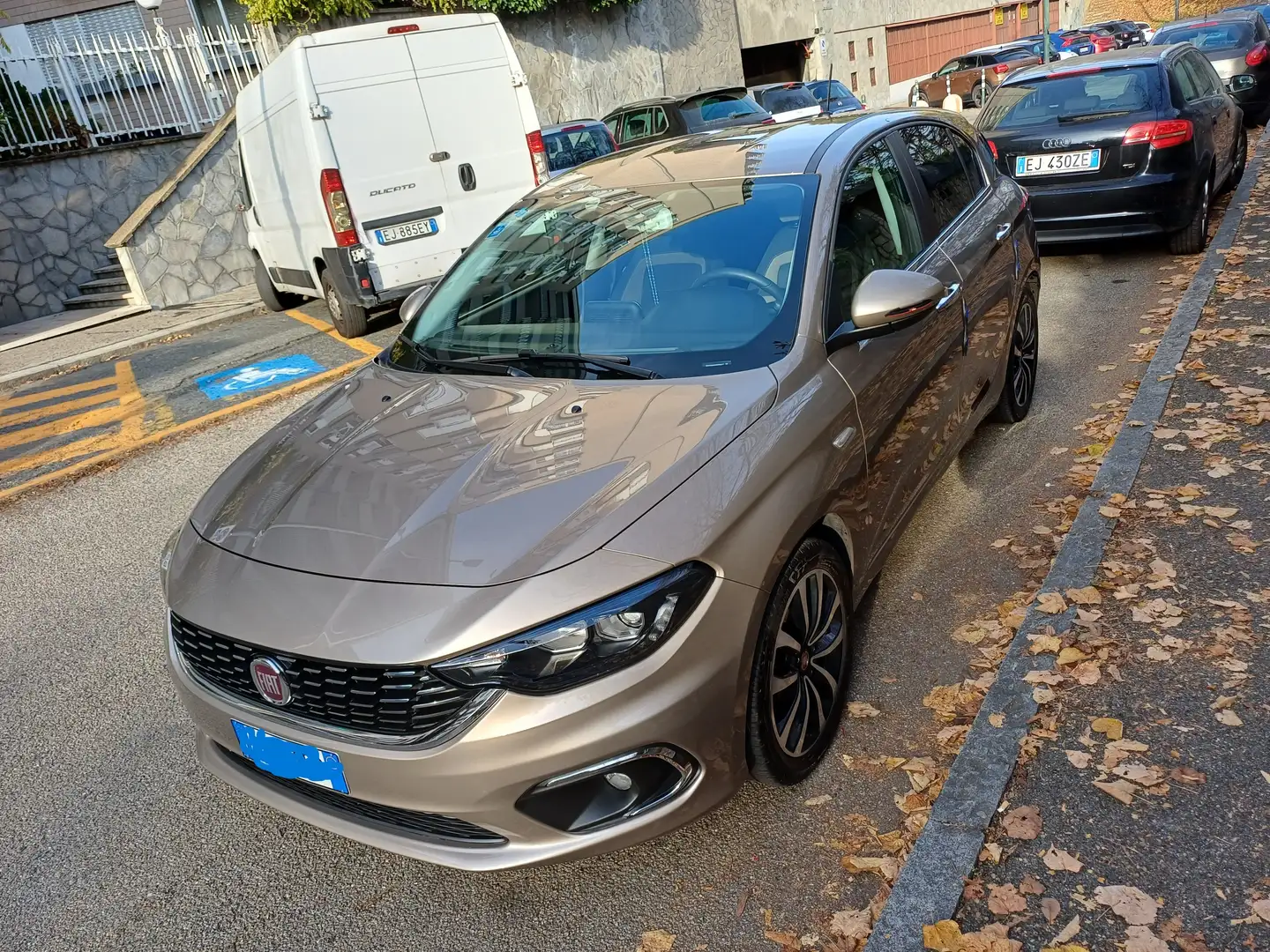 Fiat Tipo Tipo 5p 1.4 tjt Lounge s Bronzo - 1