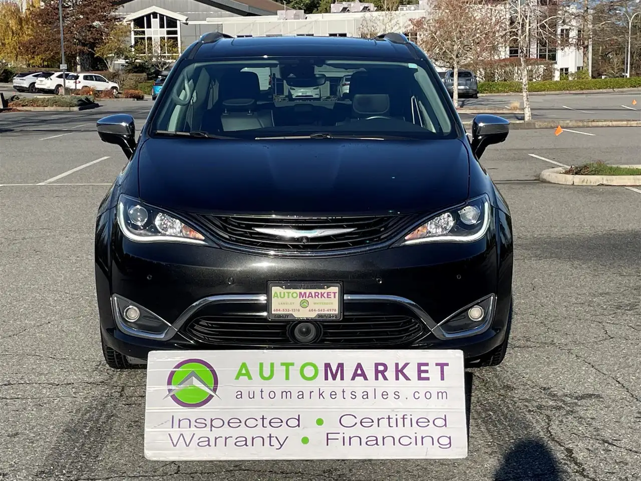 Chrysler Pacifica снимка Chrysler Pacifica