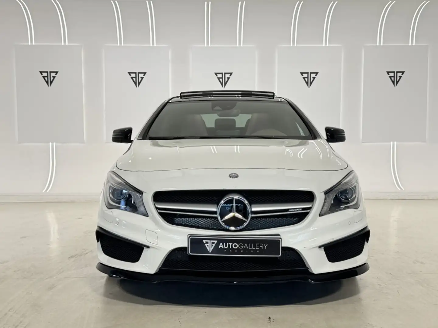 Mercedes-Benz CLA 45 AMG 4Matic 7G-DCT Blanc - 2