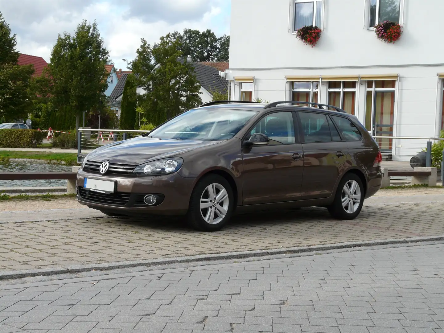 Volkswagen Golf Variant Golf Variant 1.4TSI MATCH, Standheiz, CD-Wechs Brązowy - 2