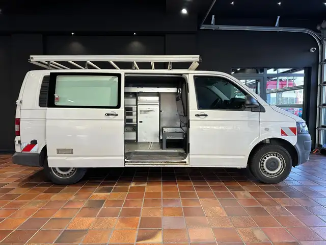 Volkswagen T5 Transporter T5 4MOTION LANG STANDHEIZUNG TEMPOMAT WERKSTATT DA
